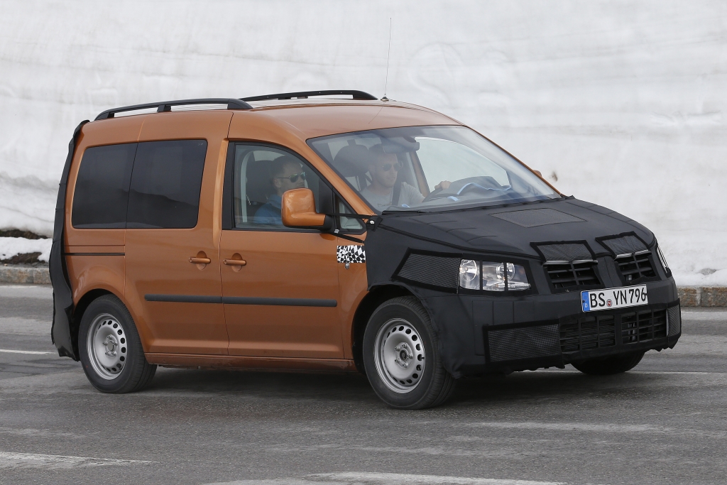 Erwischt: Erlkönig VW Caddy Facelift