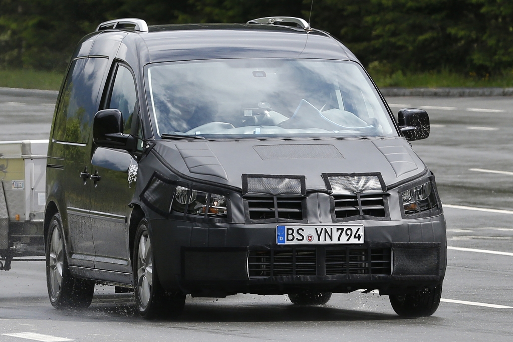 Erwischt: Erlkönig VW Caddy Facelift