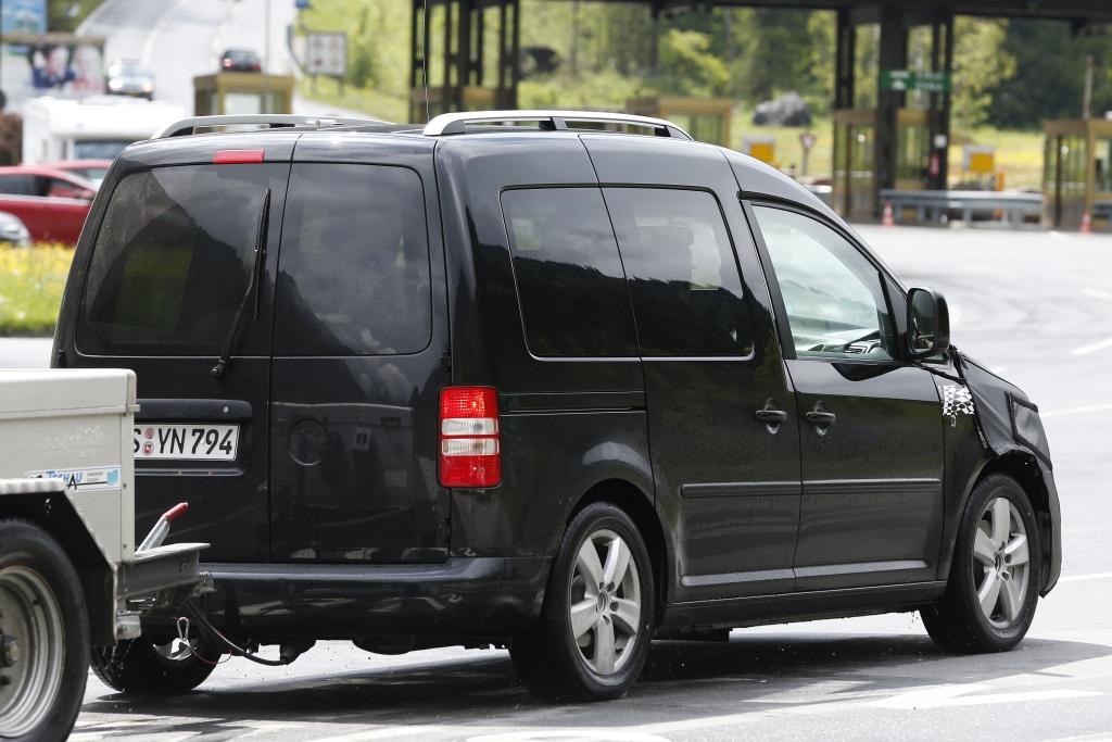 Erwischt: Erlkönig VW Caddy Facelift