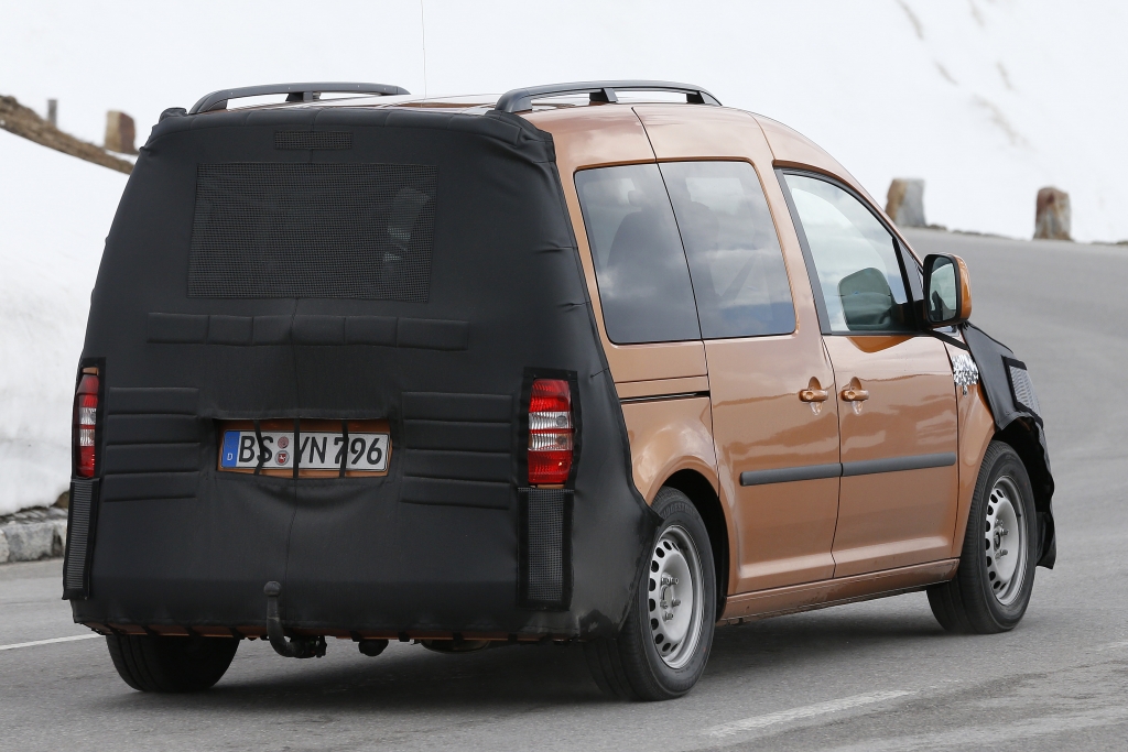 Erwischt: Erlkönig VW Caddy Facelift