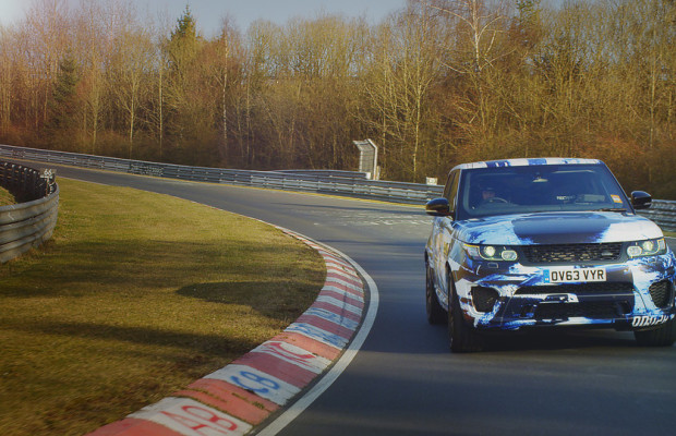 Goodwood mit erstem Blick auf Range Rover Sport SVR
