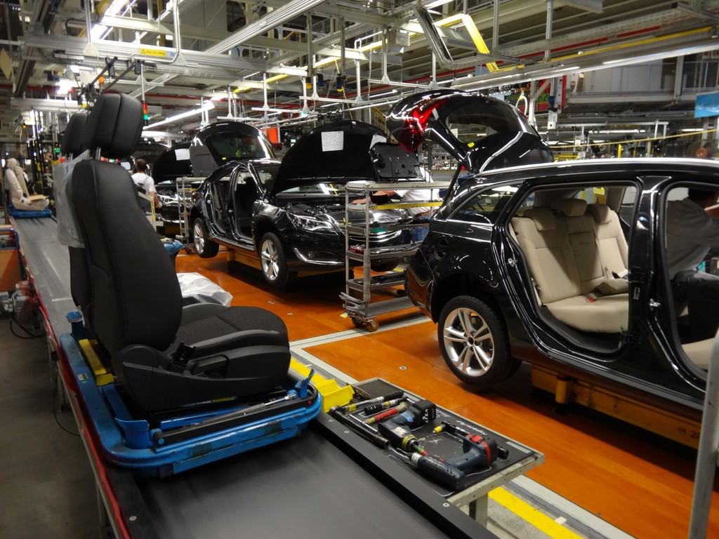 Heimische Autoproduktion legt zu
