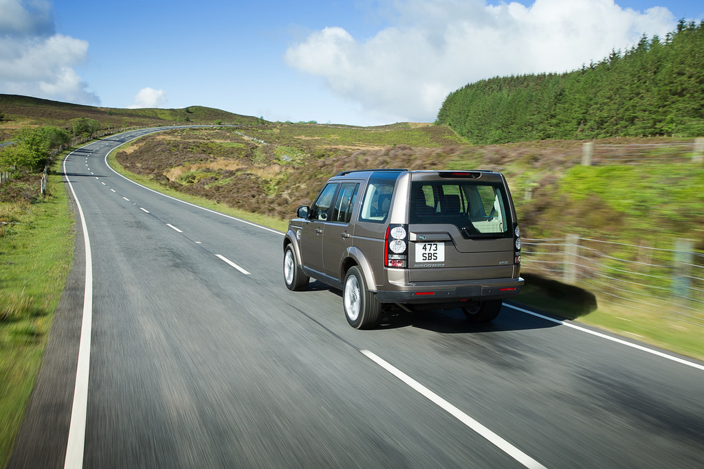 Land Rover Discovery fährt aufgewertet ins Jubiläumsjahr