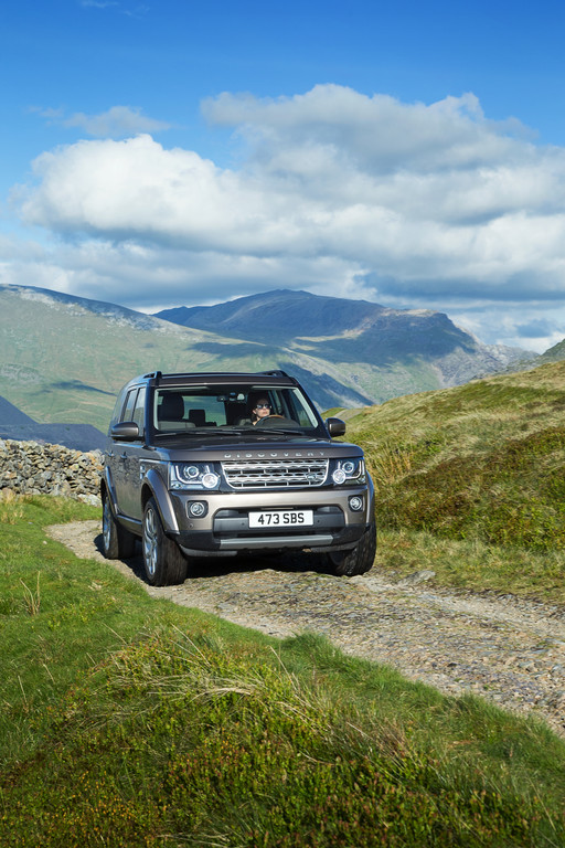 Land Rover Discovery fährt aufgewertet ins Jubiläumsjahr