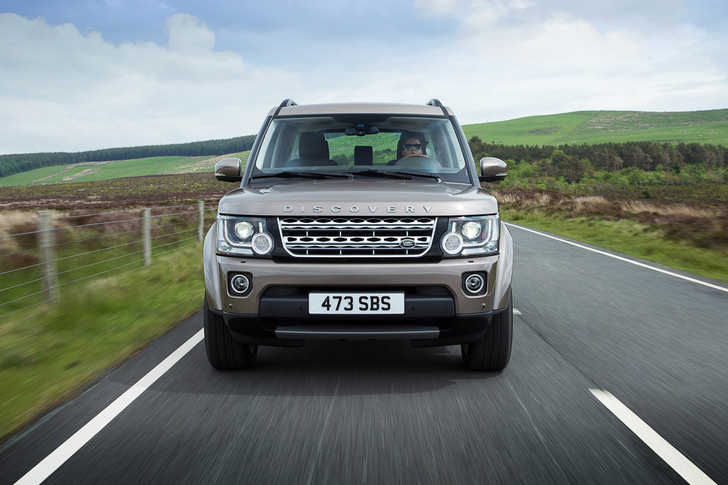 Land Rover Discovery fährt aufgewertet ins Jubiläumsjahr