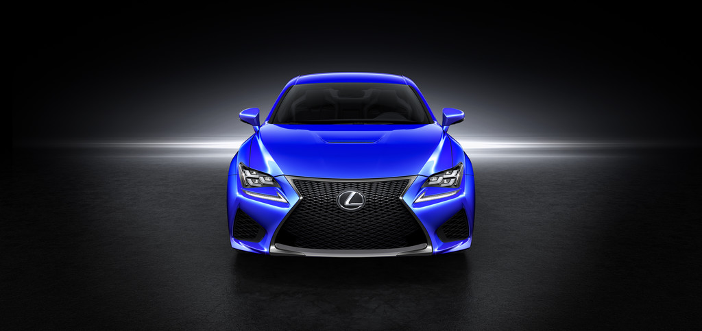 Lexus RC F gibt sein Deutschlanddebüt