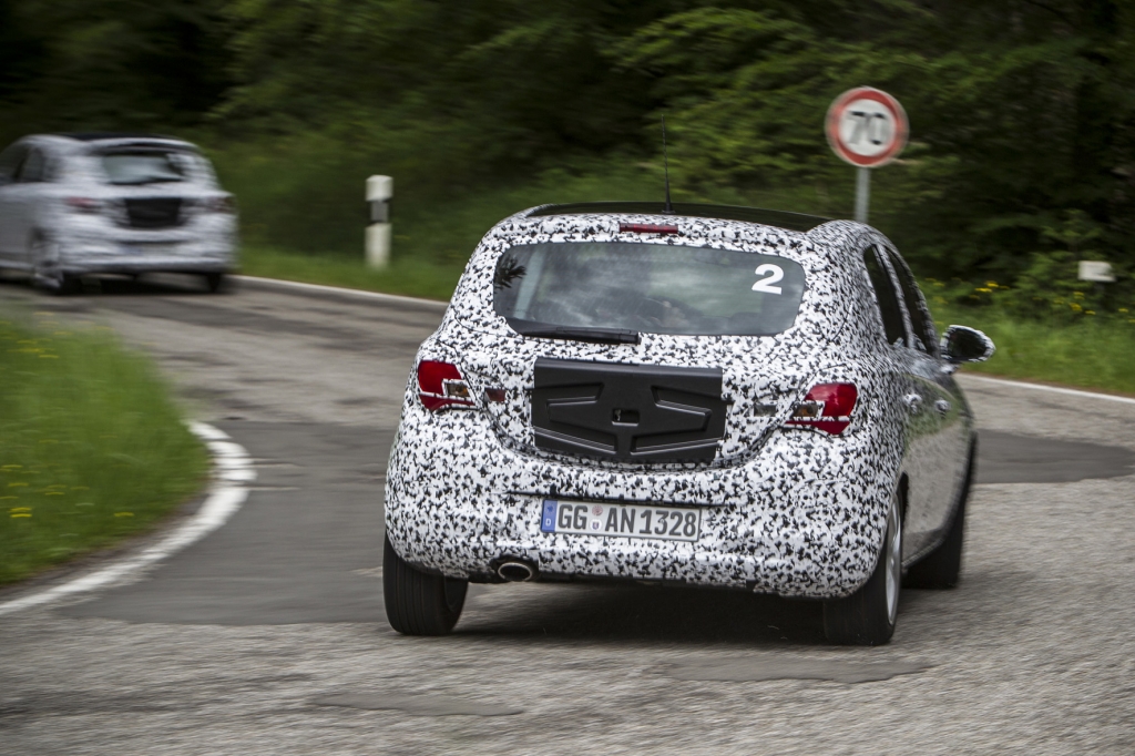 Neuer Opel Corsa: Erste Fahrt im Tarn-Outfit