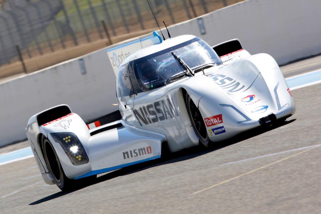 Nissan zündet die Elektro-Rakete