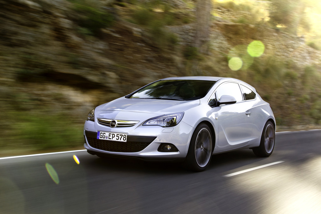 Opel Astra GTC bekommt den neuen 1.6 CDTI