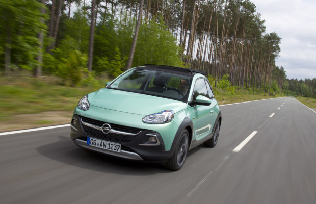 Opel testet Adam Rocks in Dudenhofen