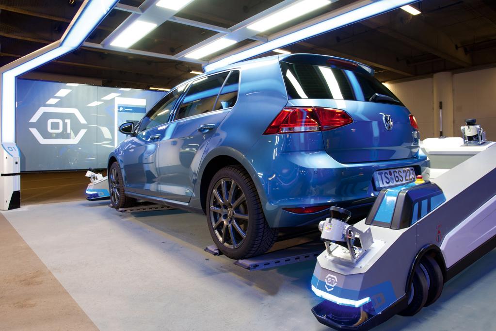 Park-Roboter am Düsseldorfer Flughafen: Einmal einparken bitte!