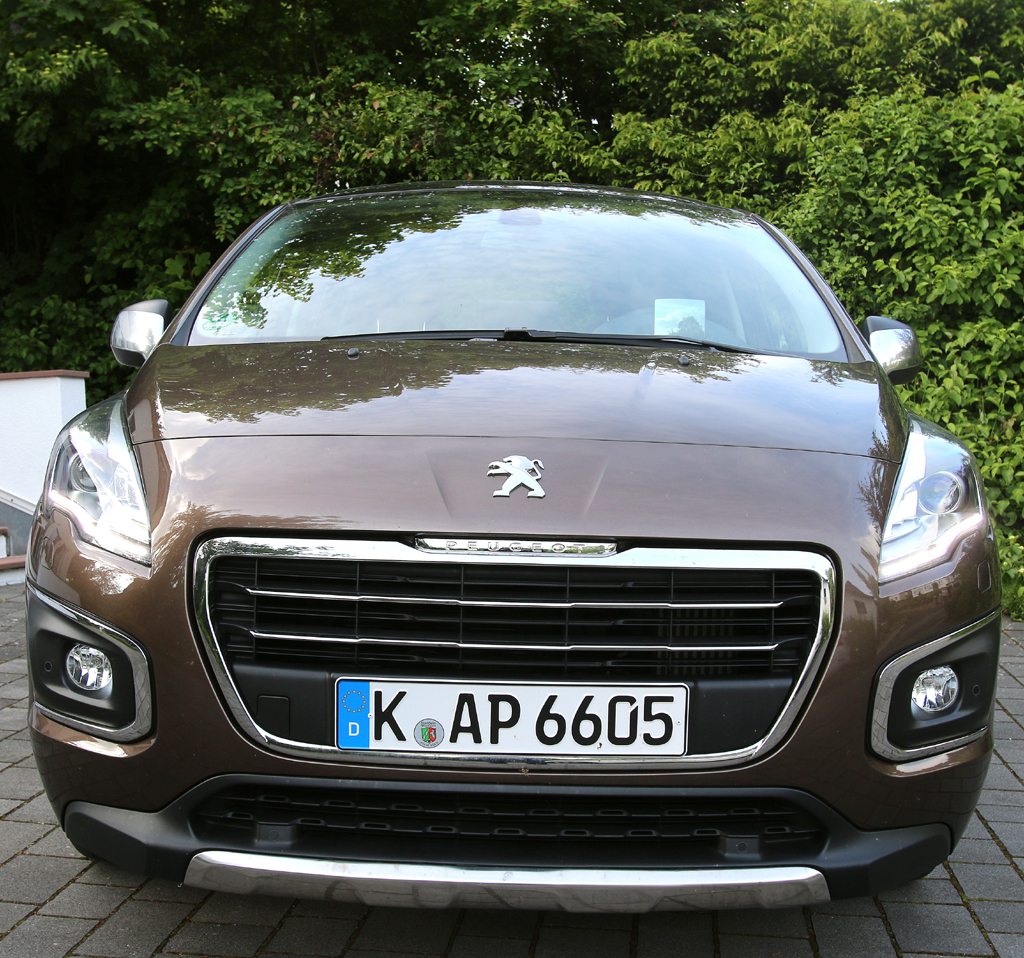 Peugeot 3008: Blick auf die Frontpartie. 