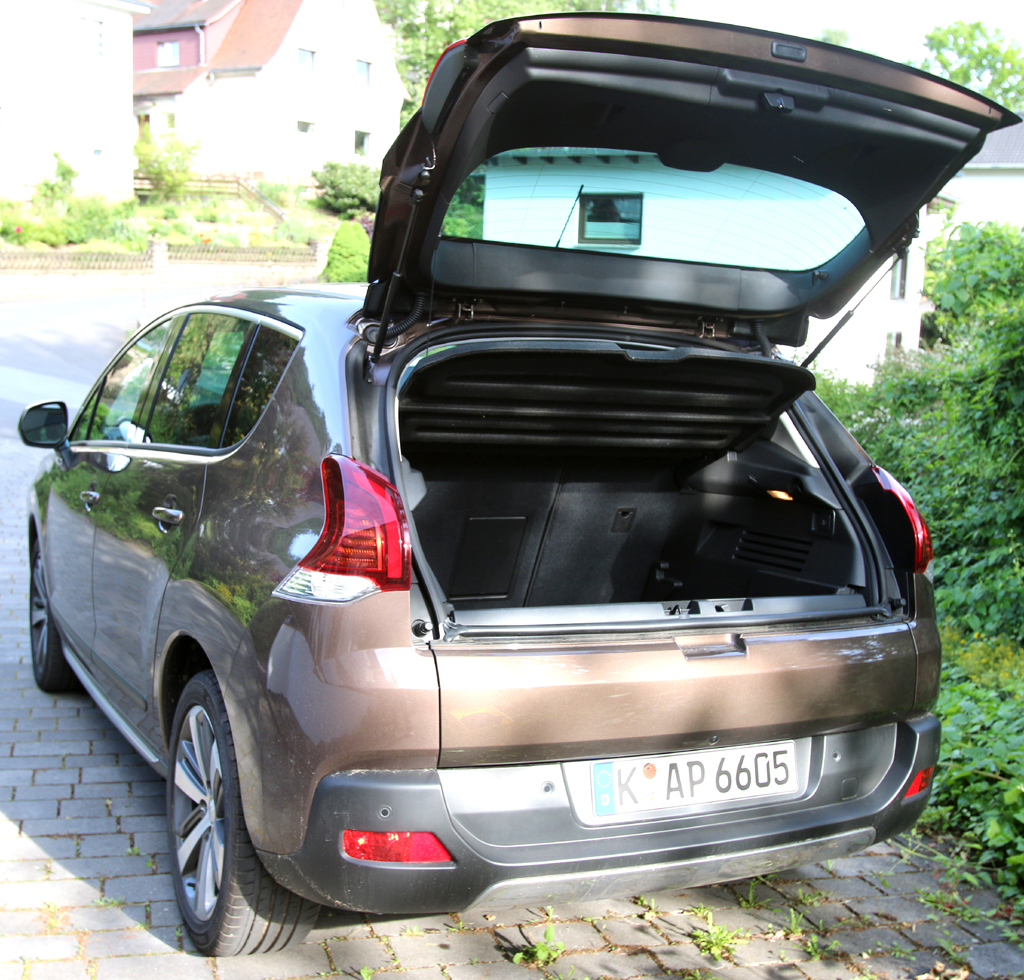 Peugeot 3008: Das Gepäckabteil fasst noch 432 bis 1241 Liter. 