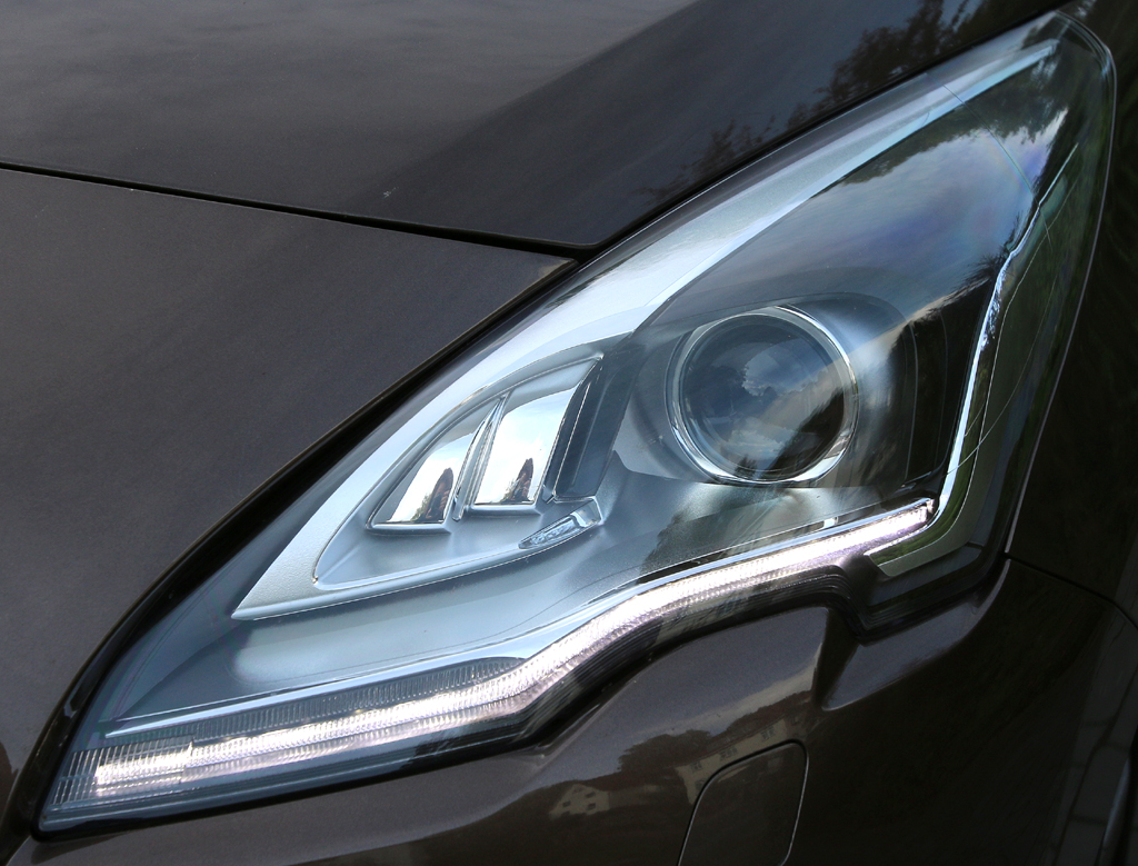 Peugeot 3008: Moderne Leuchteinheit vorn. 