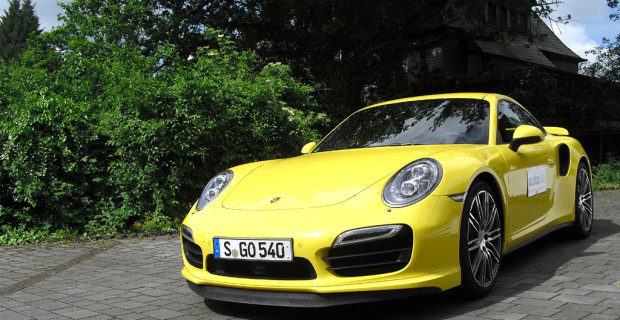 Porsche 911 Turbo: Eine noch stärkere S-Variante und Cabrio-Versionen stehen zur Wahl.