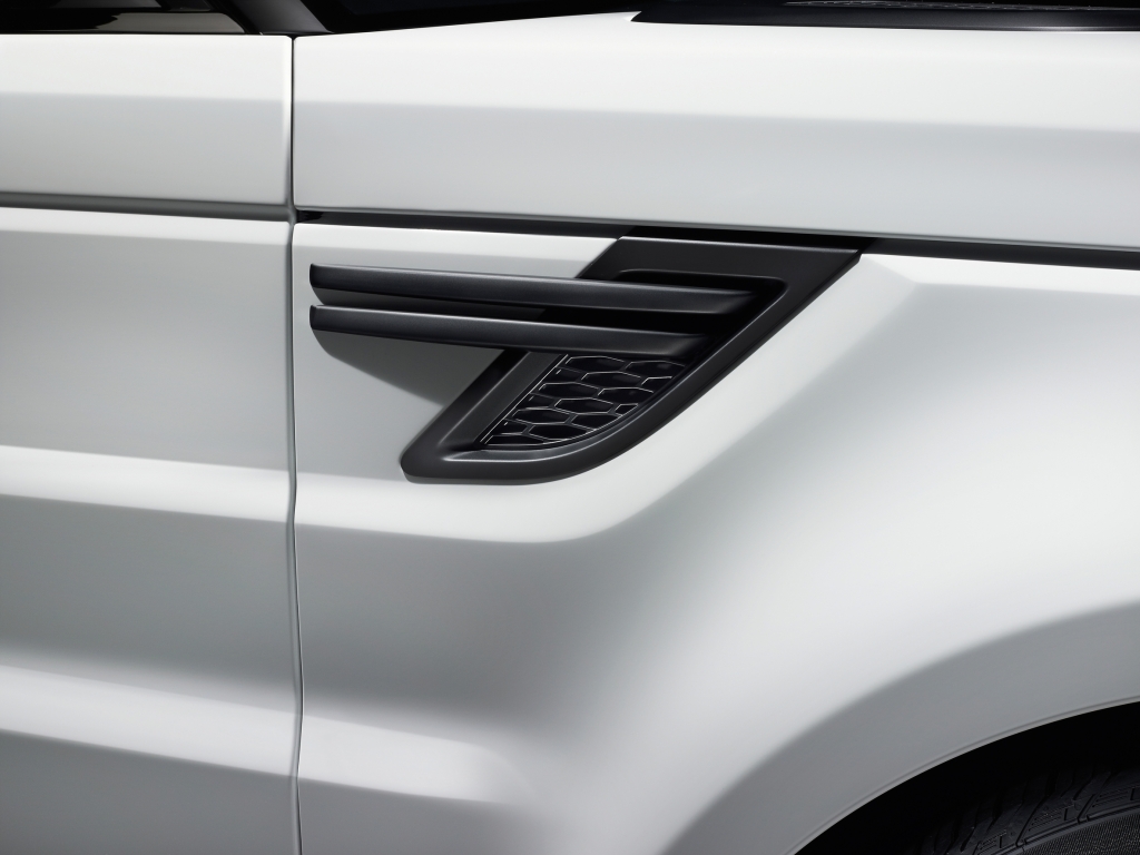 Range Rover Sport mit schwarzen Akzenten
