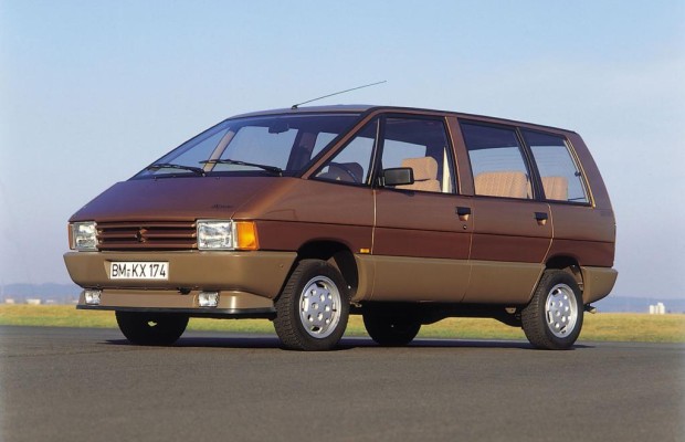 Renault Espace - ein gläsernes Raumschiff wird 30