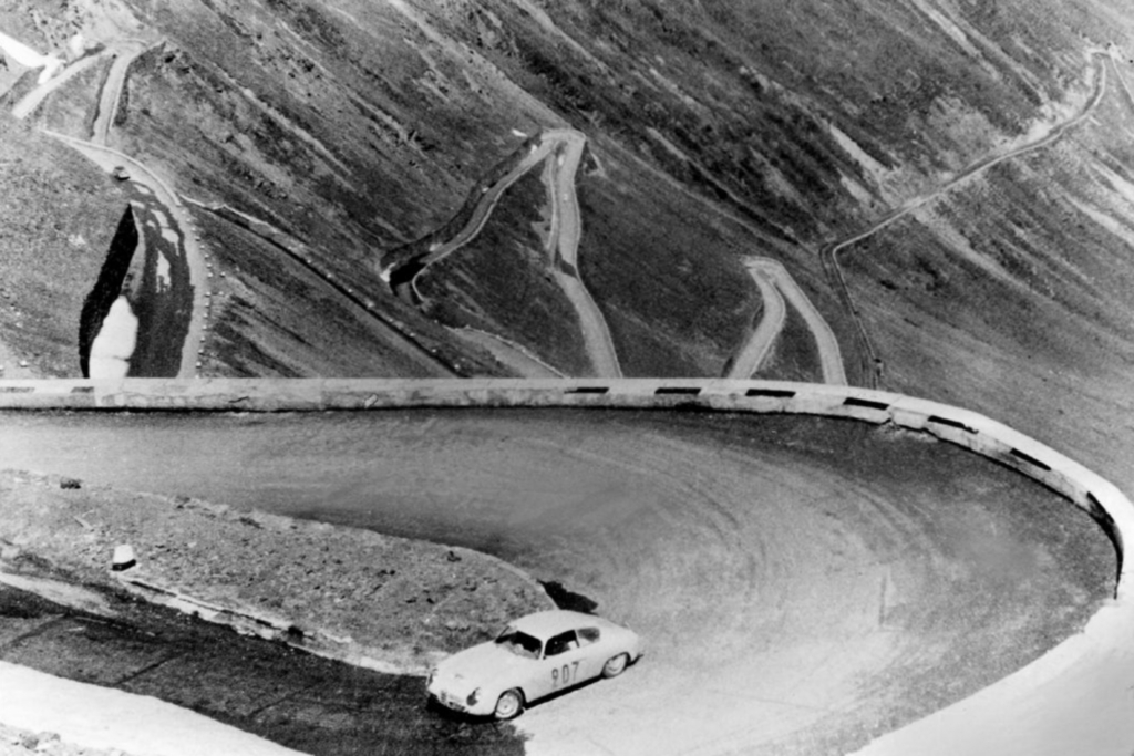 SPOTPRESS: Tradition: 60 Jahre Alfa Romeo Giulietta   - Liebe, Lust und Lottospiel