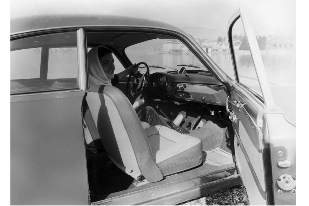 SPOTPRESS: Tradition: 60 Jahre Alfa Romeo Giulietta   - Liebe, Lust und Lottospiel