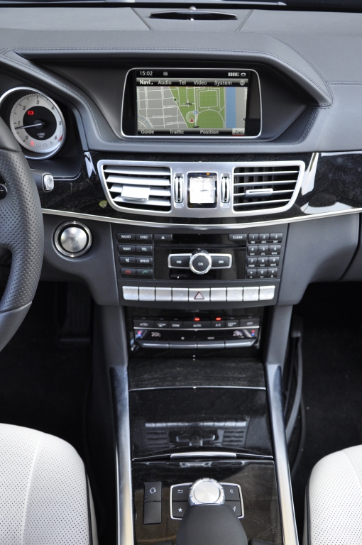 Test Mercedes-Benz E300 Hybrid  T-Modell - Der stille Streber