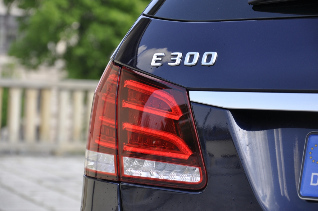 Test Mercedes-Benz E300 Hybrid  T-Modell - Der stille Streber