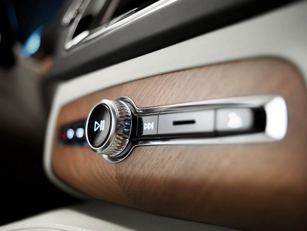 Touchscreen macht bei Volvo viele Schalter überflüssig