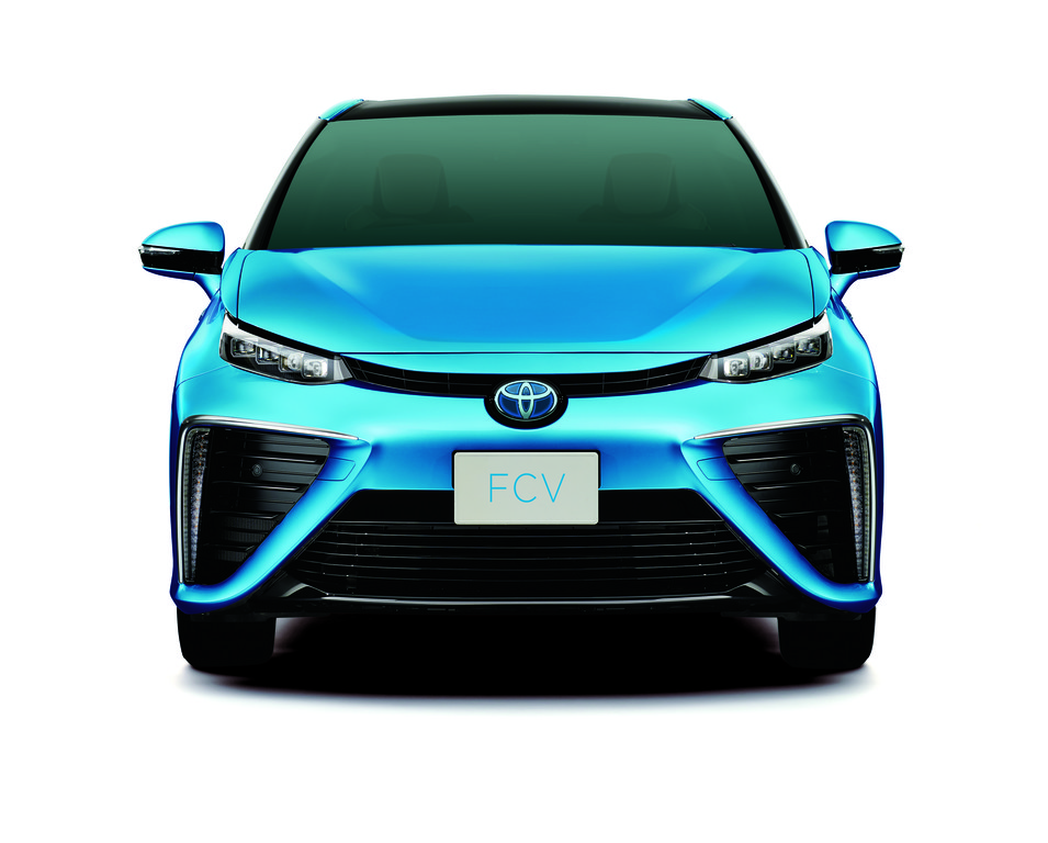 Toyota-Brennstoffzellenfahrzeug kommt 2015