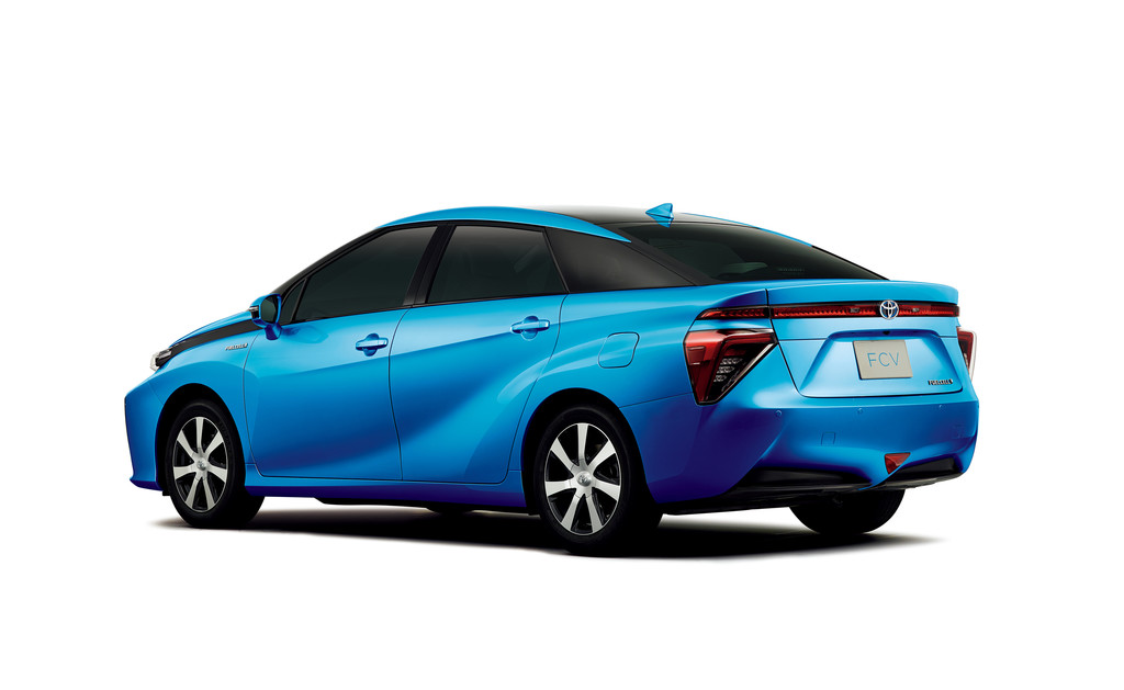 Toyota-Brennstoffzellenfahrzeug kommt 2015