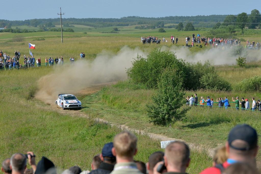 WRC 2014: Wieder ein Doppelsieg für VW