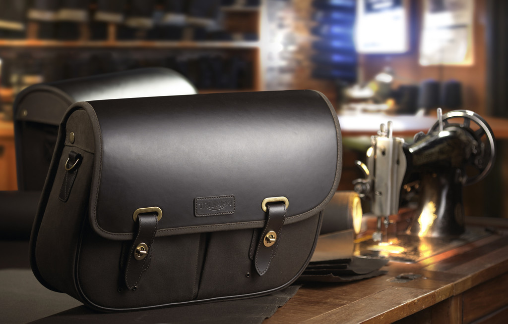 Wachscotton-Taschen für die Triumph Bonneville