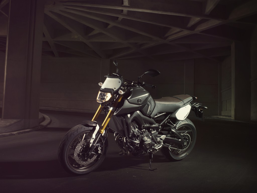 Yamaha MT-09 kommt als Street Tracker