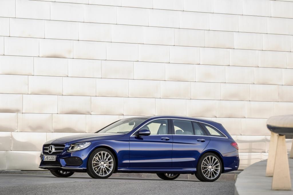 . Der günstigste Diesel, die bei Mercedes übrigens nicht mehr CDI sondern alle neudeutsch BlueTec heißen, ist der 125 kW/170 PS starke C 220 BlueTec.