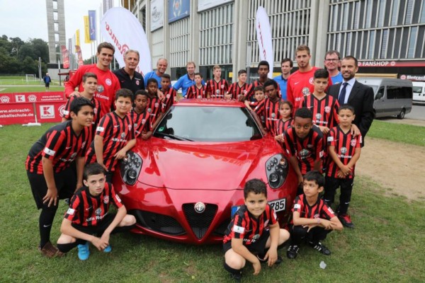 Alfa Romeo in der Fuball-Schule
