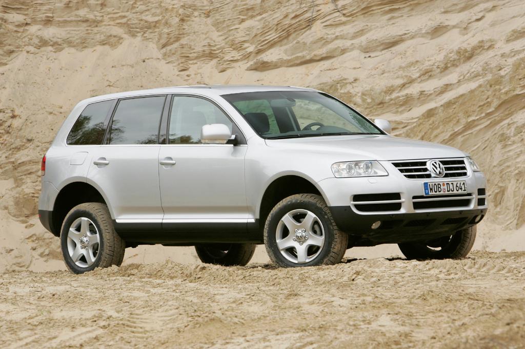 Als eine Art Universalgenie brachte VW 2002 mit dem Touareg den ersten Geländewagen der Marke in den Handel: Reisewagen, Familienkutsche, Wohlfühloase, Zugfahrzeug, Sicherheitszelle, Offroader