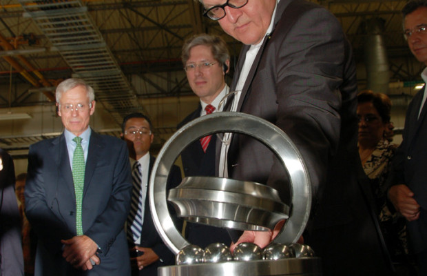 Außenminister Steinmeier besucht Schaeffler in Mexiko