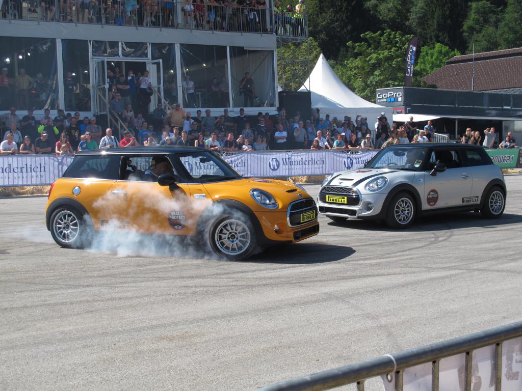 Auch Autofans kommen auf ihre Kosten