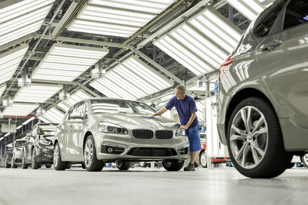 BMW-Werk Leipzig startet Serienproduktion des 2er Active Tourer