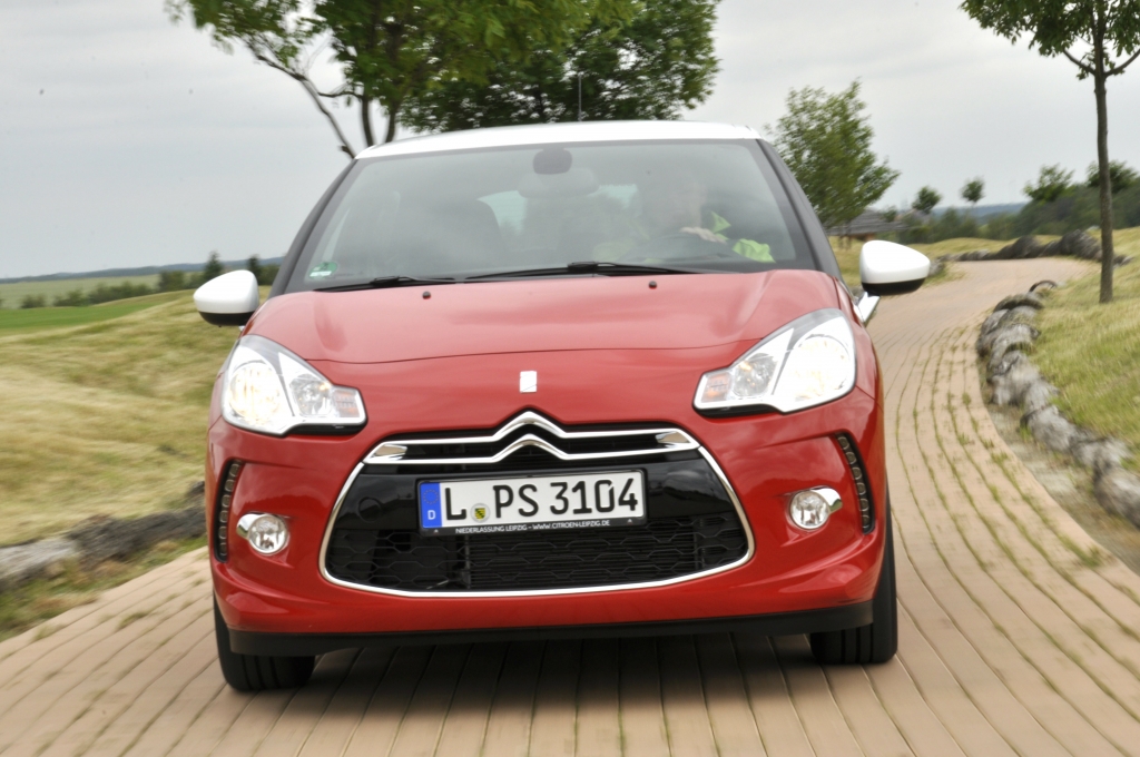 Kleine Autos, große Wirkung - Wer macht die beste Figur auf dem Golfplatz?