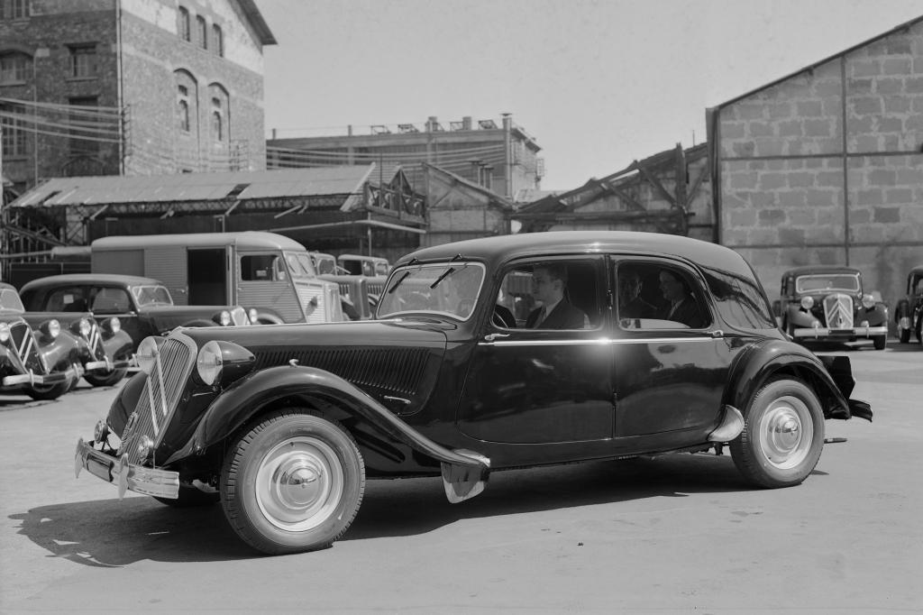 Citroen Traction Avant 15 Six 1951