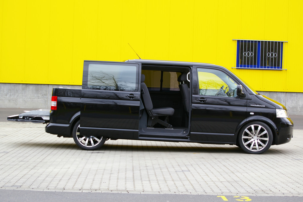 Der VW T5 als Pick-up: Multifuncar von Stockel