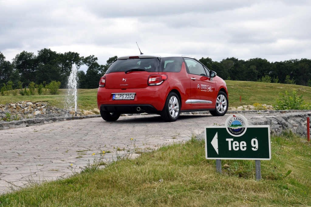 Kleine Autos, große Wirkung - Wer macht die beste Figur auf dem Golfplatz?