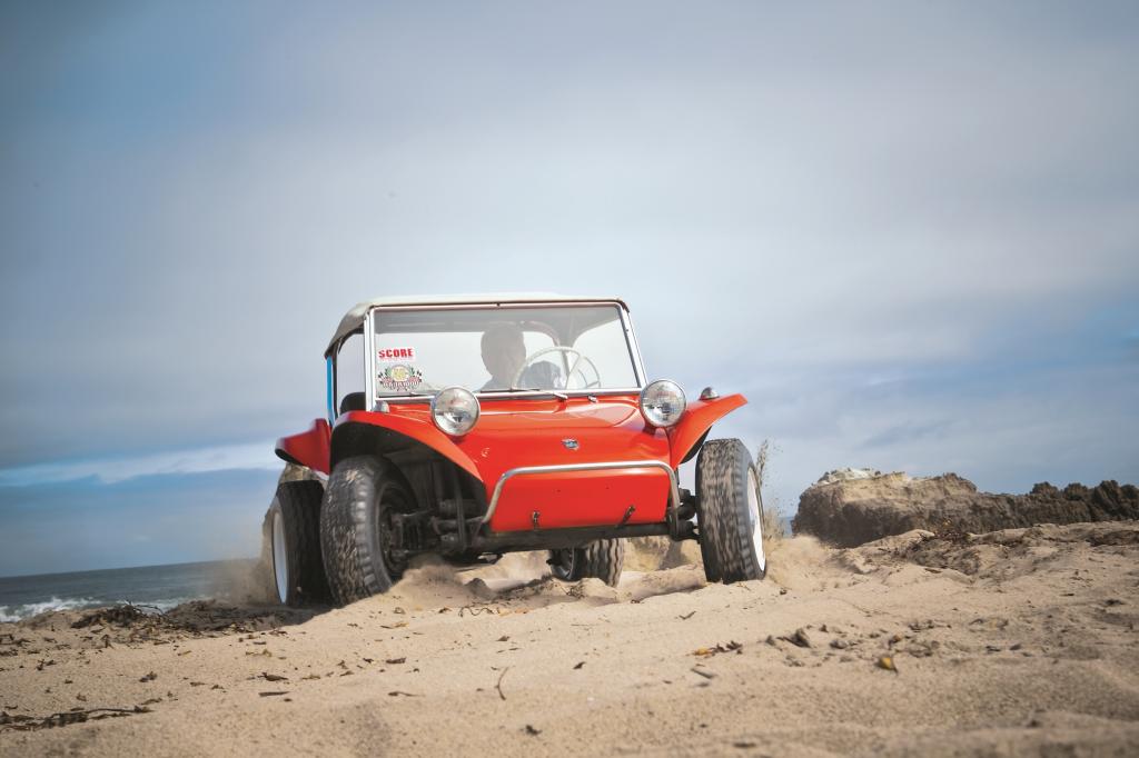 Ein Kfer als Basis, darauf eine extrem leichte Karosserie geschraubt  fertig ist der Strandbuggy