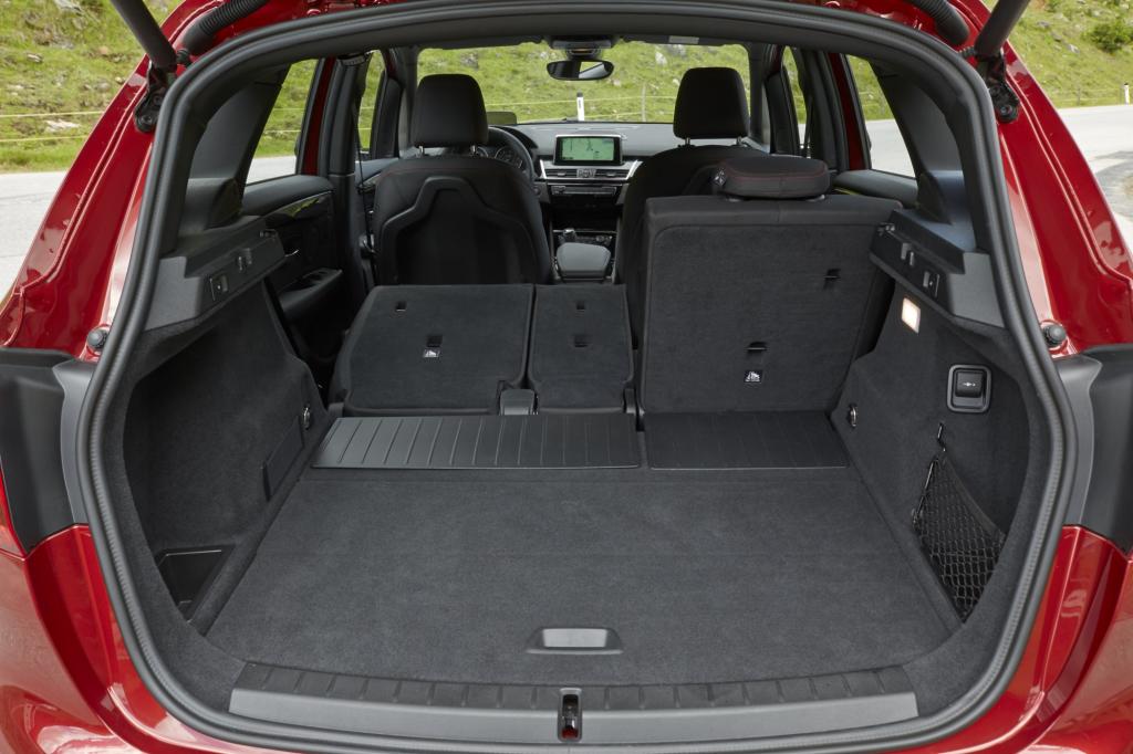 Erste Fahrt im BMW 2er Active Tourer - Eilige Familie