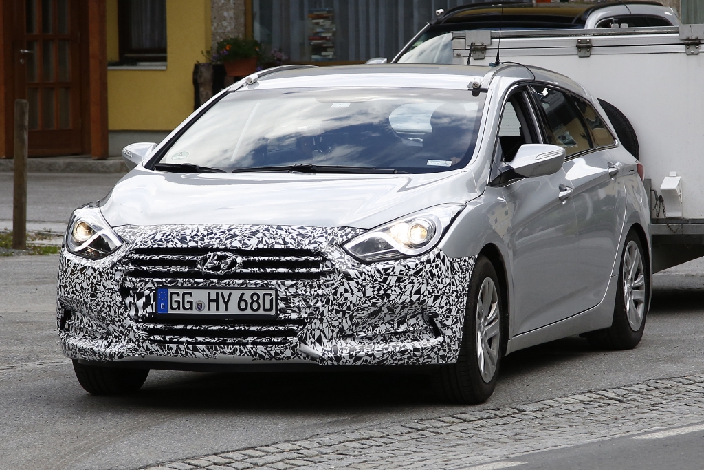 Erwischt: Erlkönig Hyundai i40 Facelift