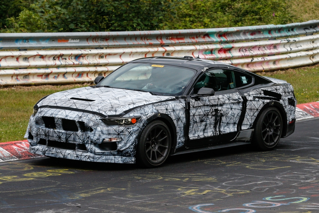 Erwischt: Erlknig Ford Mustang SVT - Nachfolger von Shelby und 500 GT