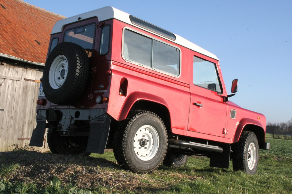 Fahrbericht Land Rover Defender 90 SW: Keiner hat länger durchgehalten
