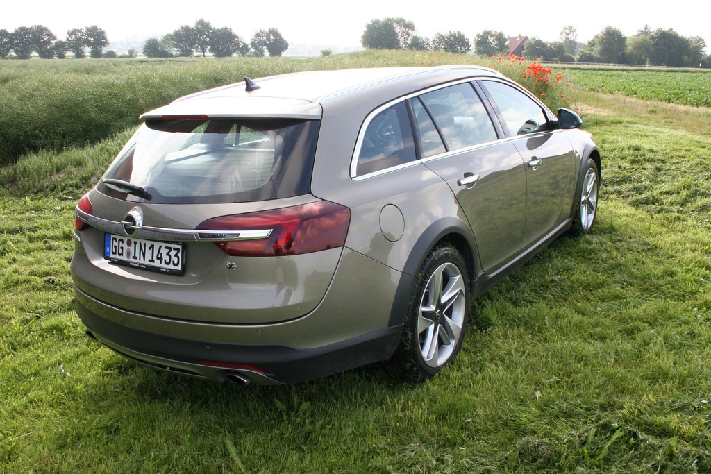 Fahrbericht Opel Insignia Country Tourer 2.0 SIDI Turbo: Landlust