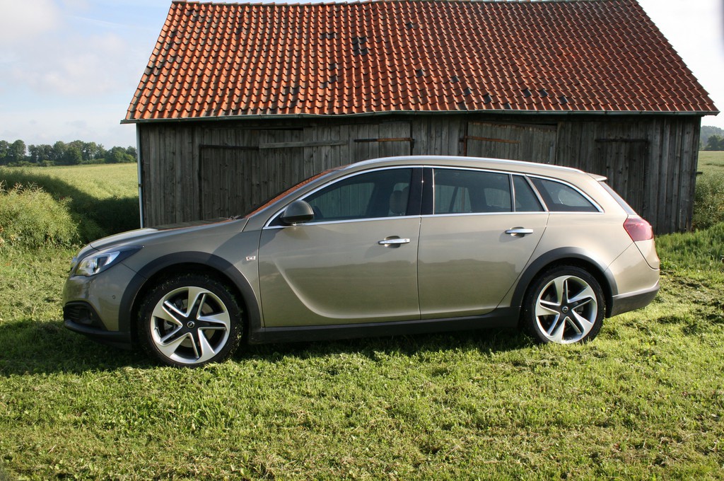 Fahrbericht Opel Insignia Country Tourer 2.0 SIDI Turbo: Landlust