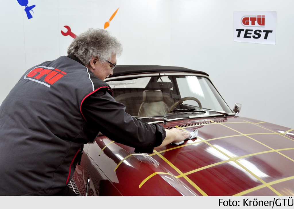 GTÜ testet Polituren für Oldtimer