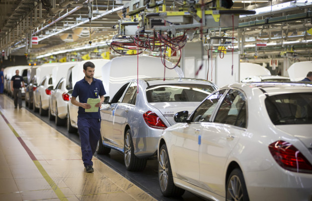 Halbjahres-Rekord für Mercedes-Benz